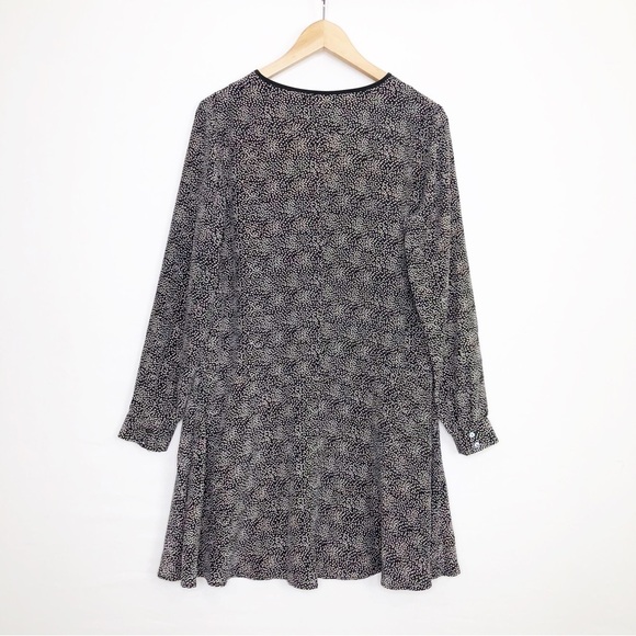 Club Monaco, silk printed mini dress - Picture 2 of 10